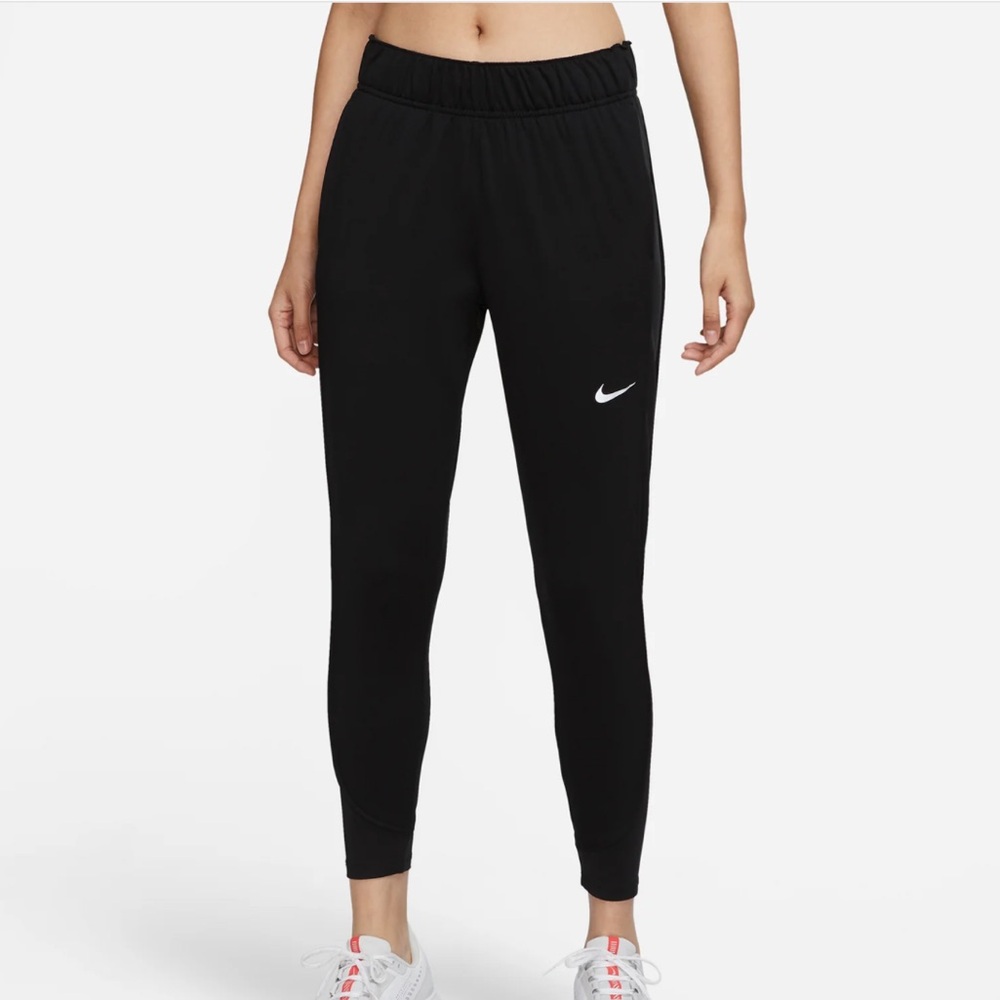 Nike Therma-FIT Essential Women's Running Pants NWT